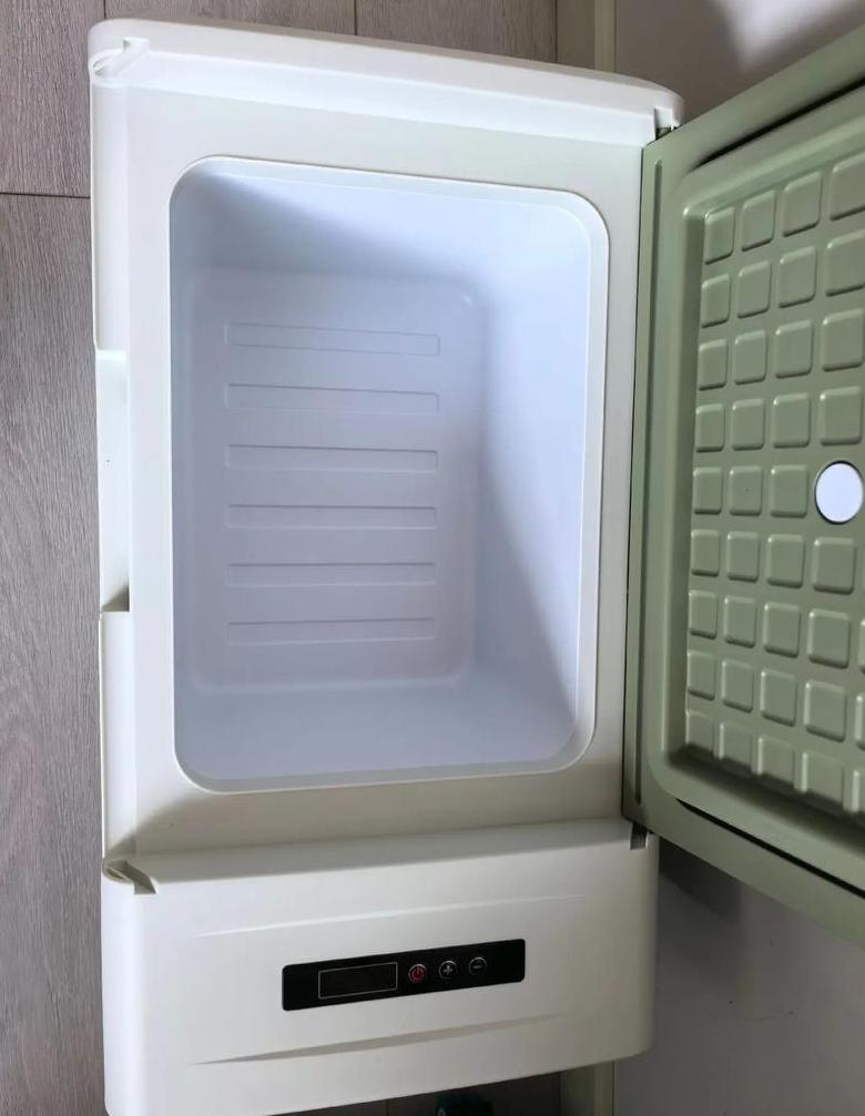 车载冰箱和家用冰箱哪个好用